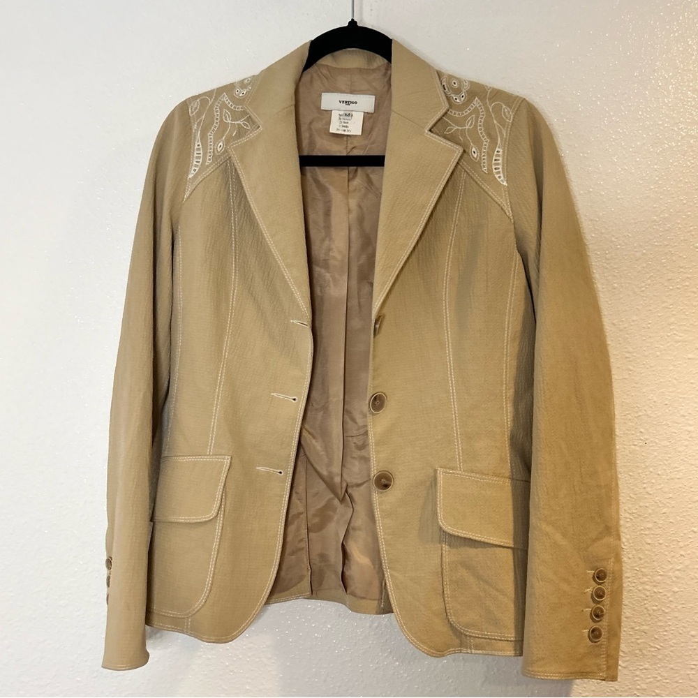 Vertigo Paris Beige Blazer Size Medium